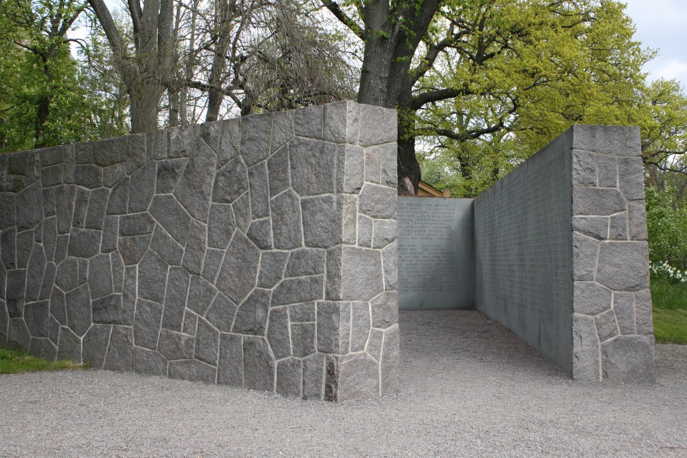 Beklädnadsmur med kryssmönster