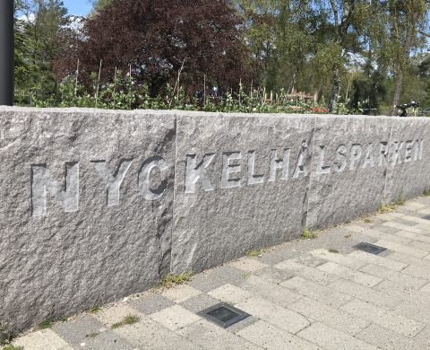 Mur vid Nyckelhålsparken
